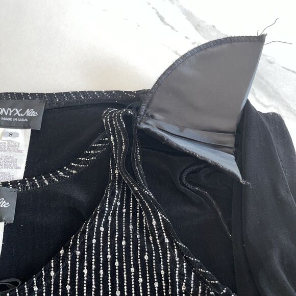 Onyx Nite 2 Piece Set Jacket Tank Sz Sm Black Silver Sparkle Rhinestone Evening - Picture 12 of 13
